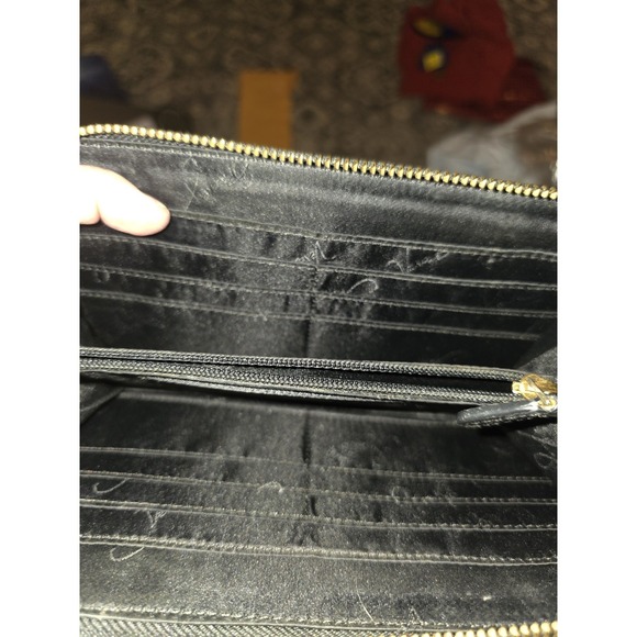 Vera Bradley Wallet Zebra Print. Fashionable, Classic, Vintage, - Picture 2 of 4